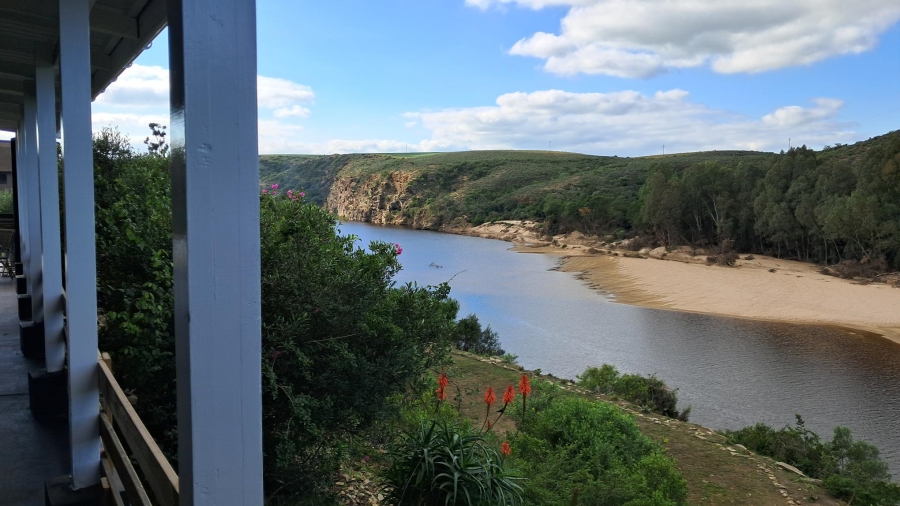 4 Bedroom Property for Sale in Malgas Western Cape